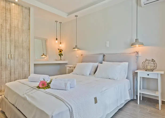 Antikri Villas